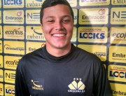 Crici&uacute;ma deve negociar o lateral esquerdo Marlon com o Fluminense