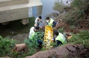 Policial Militar de folga pula em rio para salvar vida de gestante