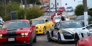 Autom&oacute;veis luxuosos descem a Serra do Rio do Rastro