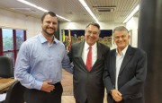 Alex Michels entrega projeto ao Governador Colombo