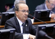 Jorginho Mello vota a favor da cassa&ccedil;&atilde;o de Cunha