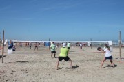Beach T&ecirc;nis agrada no torneiro em Balne&aacute;rio Rinc&atilde;o