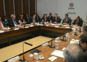 Fortalecimento da uni&atilde;o dos estados &eacute; discutido entre governadores