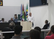 Prefeito de Balne&aacute;rio Rinc&atilde;o faz balan&ccedil;o de 100 dias de governo