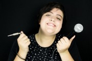 Primeira vez em Tubar&atilde;o, Ana Vilela faz show no Farol Shopping