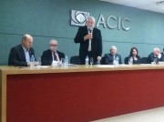 Magagnin participa de ciclo de debates durante Semin&aacute;rio