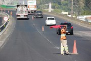  DNIT/SC inicia sinaliza&ccedil;&atilde;o horizontal em trecho da BR-101, em Tubar&atilde;o