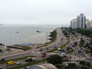 Nova frente fria chegar&aacute; a Santa Catarina, provocando chuva e queda de temperatura a partir de quarta-feira