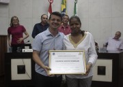 Vereadores concedem T&iacute;tulo de Cidad&atilde;o Honor&aacute;ria a m&eacute;dica