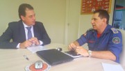 Minotto se informa sobre fechamento de quart&eacute;is