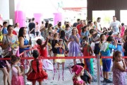 Bailinho de Carnaval contou com mais de 800 foli&otilde;es