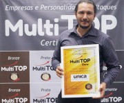 &Uacute;nica Comunica&ccedil;&atilde;o conquista pr&ecirc;mio Multi Top Ouro