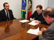 TRE-SC e UDESC fazem conv&ecirc;nio para qualifica&ccedil;&atilde;o dos eleitos