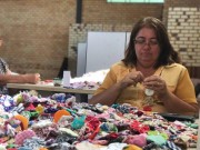 &ldquo;Colcha a mil m&atilde;os&rdquo; come&ccedil;a a ser confeccionada
