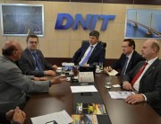 Comitiva solicita or&ccedil;amento para conclus&atilde;o das obras na BR-285