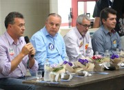 Candidatos a prefeito apresentam propostas para inf&acirc;ncias