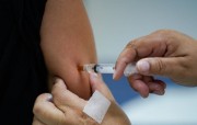 Mais de 140 mil pessoas são vacinadas no Dia D Contra o Sarampo em SC