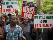 Ministros do Zimb&aacute;bue n&atilde;o comparecem a reuni&atilde;o de gabinete convocada por Mugabe