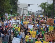 Manifesto em Crici&uacute;ma em favor da Opera&ccedil;&atilde;o Lava Jato