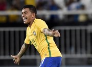 Brasil vence Col&ocirc;mbia no jogo da Amizade em RJ
