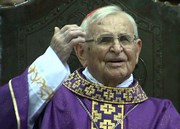 Chico Mer&ecirc;ncio lamenta a morte de Dom Evaristo Arns
