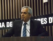 Cabo Loro diz que n&atilde;o &eacute; um adeus, mas um at&eacute; logo