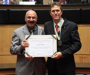 Prefeito de S&atilde;o Ludgero recebe homenagem do deputado Mota