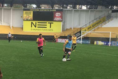Intenso treino t&eacute;cnico no majestoso