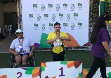 Paratletas do Unibave conquistam medalhas nos jogos paralímpicos