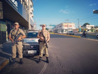 Polícia Militar: Presença constante nas ruas de Araranguá