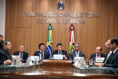 TRE-SC lan&ccedil;a campanha pelo combate &agrave; corrup&ccedil;&atilde;o 