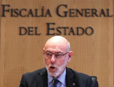 Ministério público espanhol abre processos contra políticos catalães