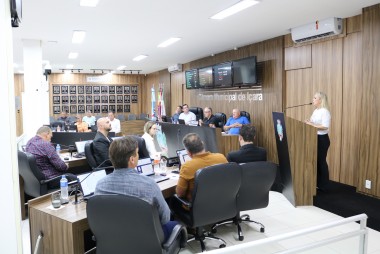 A&ccedil;&otilde;es do Abril Azul em I&ccedil;ara (SC) foi relatada no Poder Legislativo