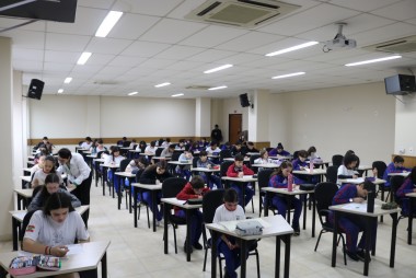 Estudantes enfrentam &uacute;ltima etapa do Pr&ecirc;mio Acic de L&iacute;ngua Portuguesa