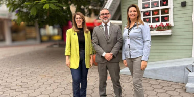 Feira de empregos em I&ccedil;ara (SC) ter&aacute; mais de 100 vagas neste s&aacute;bado