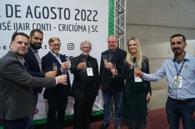 AgroPonte encerra com recorde de p&uacute;blico e data marcada para 2023