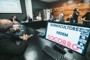 Suinocultores independentes pedem ajuda aos deputados para superar crise
