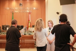 Brasileiros t&ecirc;m at&eacute; o dia 4 de maio para regularizar situa&ccedil;&atilde;o eleitoral