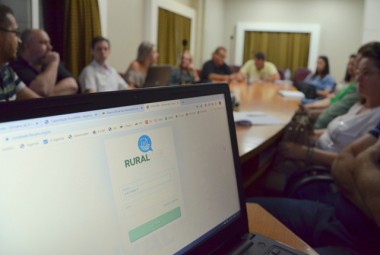 Servidores da Amrec passam por treinamento sobre nota de Produtor Rural
