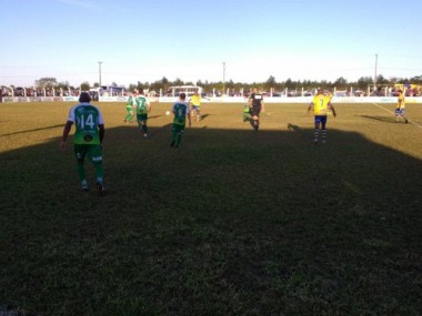 Ararangu&aacute; e Metropolitano ir&atilde;o decidir a Copa Sul dos Campe&otilde;es
