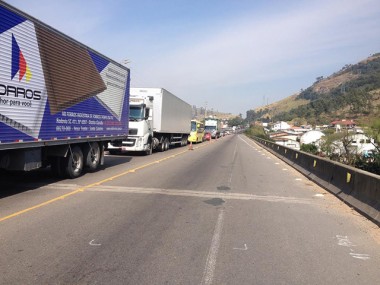 Interrup&ccedil;&atilde;o na BR-101 Sul continuam nesta quarta-feira
