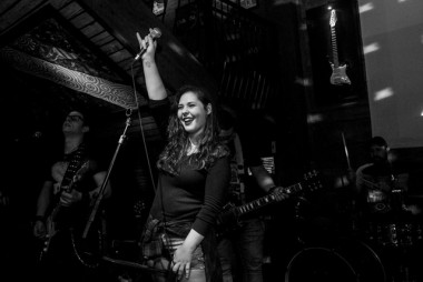 Banda Bittersweet apresenta especial da baiana Pitty nesta sexta no Didge BC