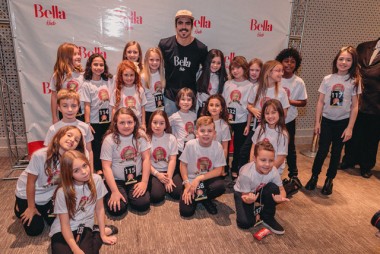 Bella Summer aterrissa em Florian&oacute;polis