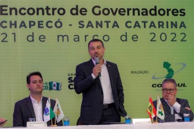 Mois&eacute;s confirma licita&ccedil;&atilde;o para projetos de novas ferrovias em encontro do Codesul