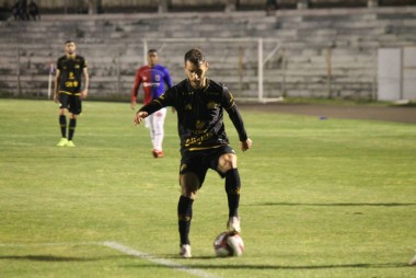 Criciuma E.C. perde para o Paran&aacute; fora de casa pelo Brasileiro da S&eacute;rie C