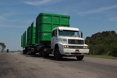 Transportes de cargas excepcionais devem observar normas
