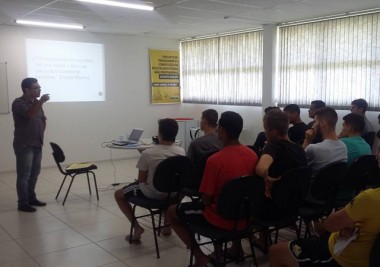 Atletas da base do Tigre fazem curso de empreendedorismo