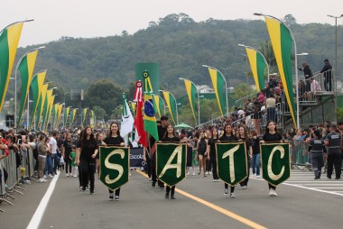 Satc celebra Semana da P&aacute;tria com momentos de integra&ccedil;&atilde;o escolar