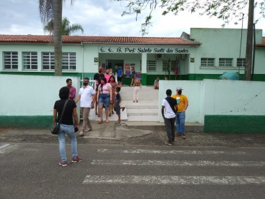 Os 77 anos da Escola Salete Scotti dos Santos s&atilde;o lembrados no Legislativo   