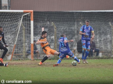 Campeonato I&ccedil;arense inicia com goleada do Real I&ccedil;ara